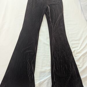 SHEIN Black Ribbed Velvet Trousers